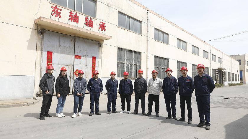 什么是交叉滾子軸承？LYDZC交叉滾子軸承精度怎樣？